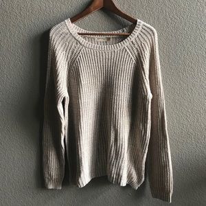 White / cream long sleeve sweater